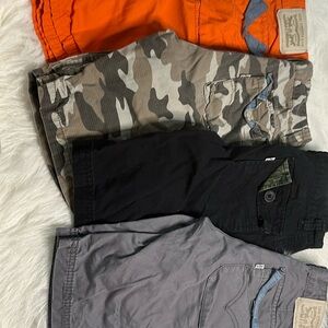 Boys Levi cargo shorts. Excellent condition. Size 8.